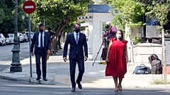 Remaniement en Grèce après les incendies, mais un ancien ministre de gauche refuse sa nomination