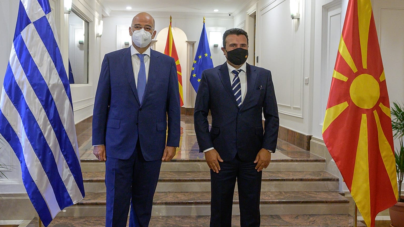 ΧΑΡΗΣ ΑΚΡΙΒΙΑΔΗΣ