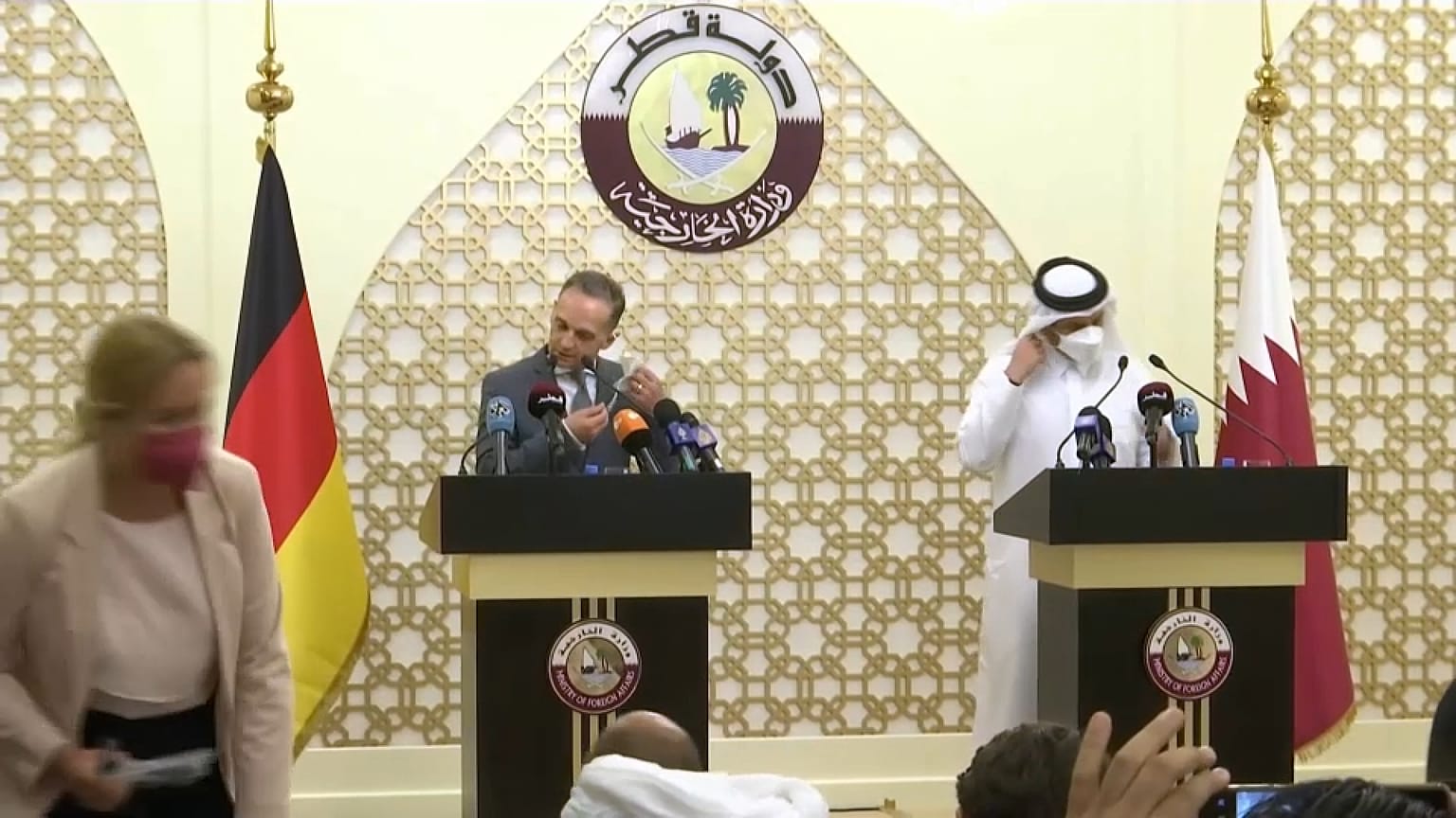El ministro alemán de exteriores Heiko Maas y su homólogo catarí Al Zani en rueda de prensa