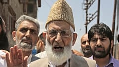 Keşmirli siyasetçi  Seyyid Ali Geylani 92 yaşında hayatını kaybetti 