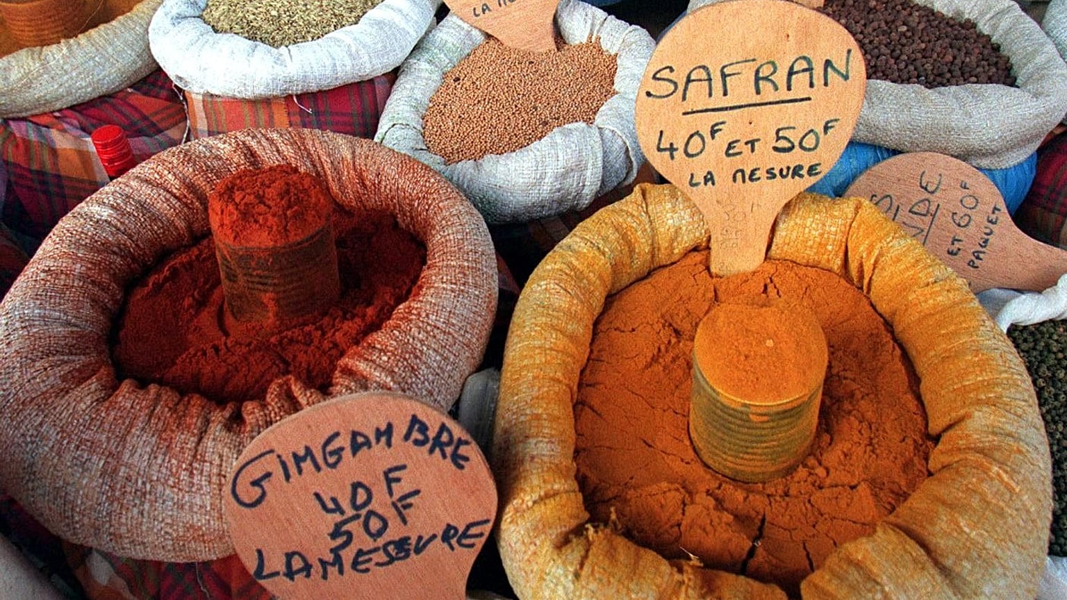 baharat ve şifalı otlar