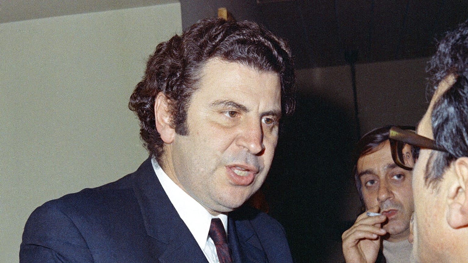 Ο Μίκης Θεοδωράκης