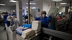 Μονάδα Εντατικής Θεραπείας στο νοσοκομείο Σωτηρία στην Αθήνα