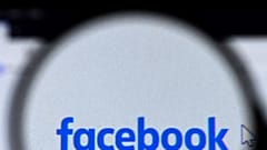 Facebook'tan "primat" hatası