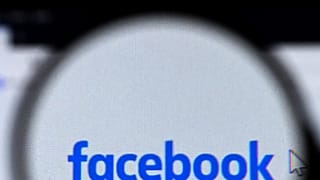 Facebook'tan "primat" hatası