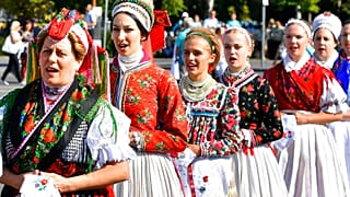 Hunderttausende feiern Messe unter freiem Himmel in Budapest