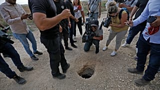 La sortie du tunnel creusé dans la cellule de six prisonniers palestiniens