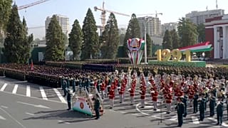 Parade zum 30. Unabhängigkeitstag