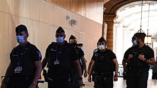 Paris'te adliye binası 