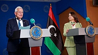 وزيرة الخارجية الليبية نجلاء المنقوش تعقد مؤتمرا صحفيا مع منسق السياسة الخارجية بالاتحاد الأوروبي الزائر جوزيب بوريل، في طرابلس - ليبيا.
