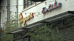 Budapester Neonschilder sollen erhalten bleiben