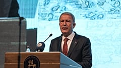 Savunma Bakanı Hulusi Akar 