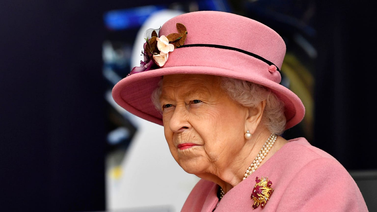 الملكة إليزابيث