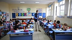 Milli Eğitim Bakanı Özer: Covid-19 döneminde en son kapatılacak yerler okullar