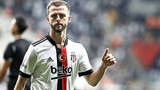 Beşiktaşlı oyuncu Miralem Pjanic