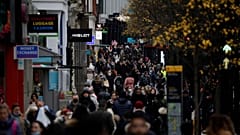 İngiltere'nin başkenti Londra'daki Oxford Caddesi