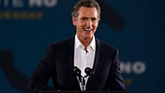 Gavin Newsom en su acto de campaña de este lunes 13 de septiembre