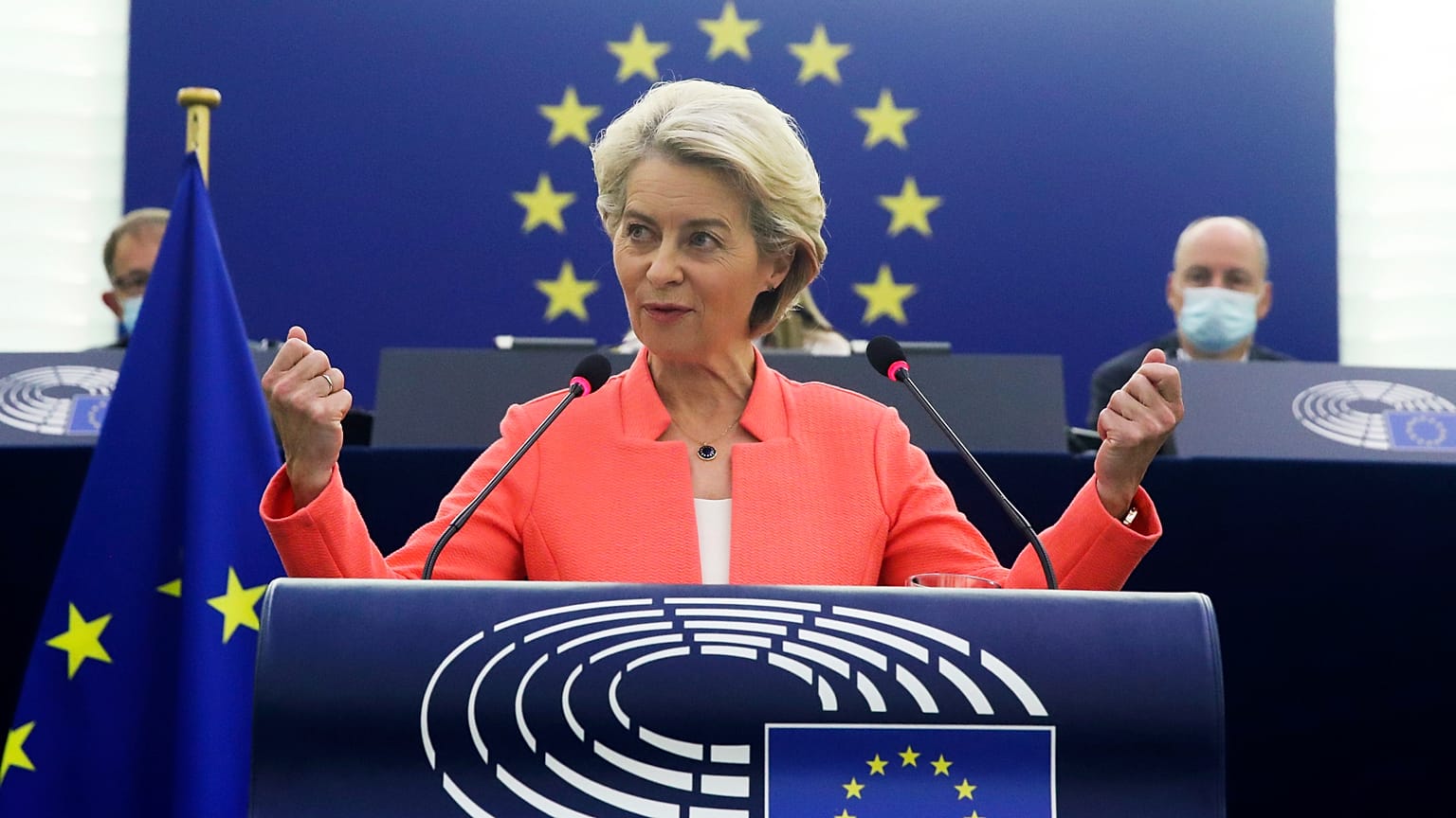 Ursula von der Leyen beszéde közben az Európai Parlamentben