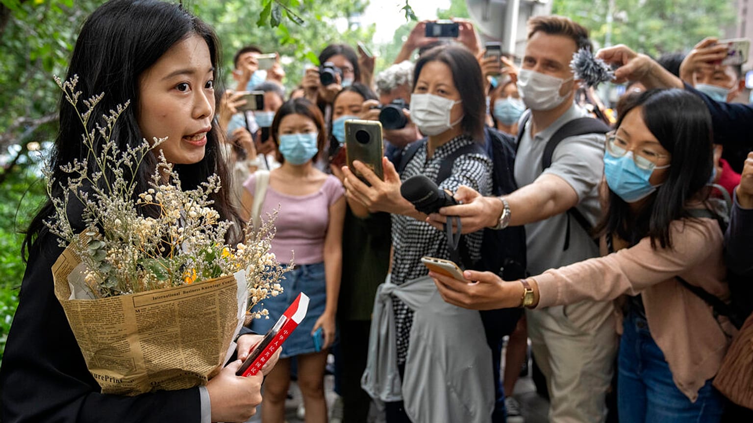 Çin'deki #MeToo hareketinin yüzü Zhou Xiaoxuan