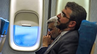 علی باقری کنی در کنار سعید جلیلی