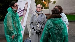 Предвыборная кампания Алены Поповой.