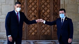 Spanish Prime Minister Pedro Sanchez and Catalonian regional president Pere Aragonès met in Barcelona.