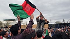 Afganistan kadın milli futbol maçında bir taraftar (Arşiv)