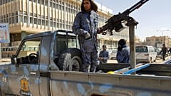Halife Hafter'e bağlı güçler Libya'nın güneyindeki Sebha'da devriye geziyor (arşiv)