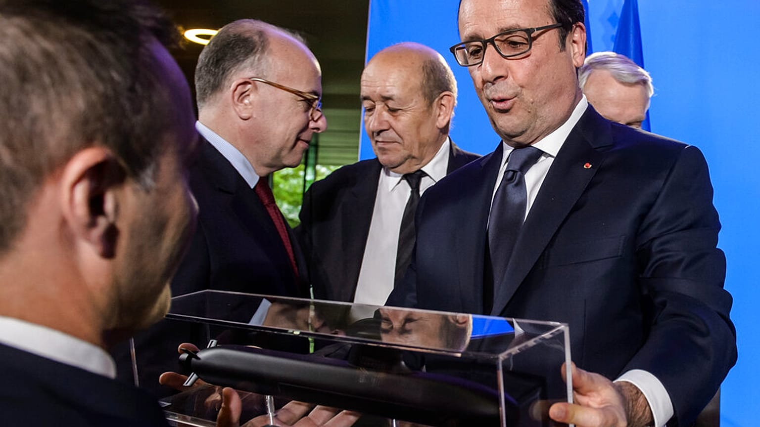 "Nous avions établi avec l'Australie une relations de confiance. Cette confiance est trahie", a lancé Jean-Yves Le Drian au lendemain de la rupture du gigantesque contrat.