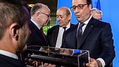 "Nous avions établi avec l'Australie une relations de confiance. Cette confiance est trahie", a lancé Jean-Yves Le Drian au lendemain de la rupture du gigantesque contrat.