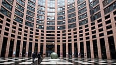 Здание Европарламента в Страсбурге