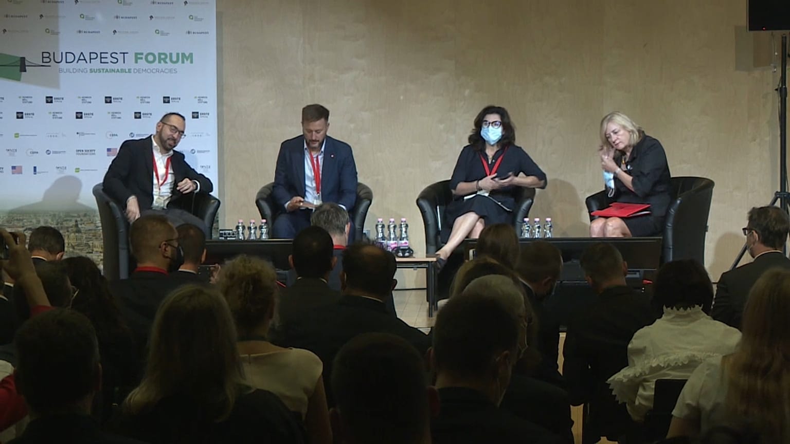 Gäste auf dem Budapest Forum