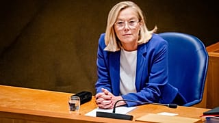 La ministra de Exteriores de Países Bajos renuncia por retrasos en Afganistán
