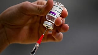 Oxford/AstraZenec'nın ürettiği Covid-19 aşısı Vaxzevria 