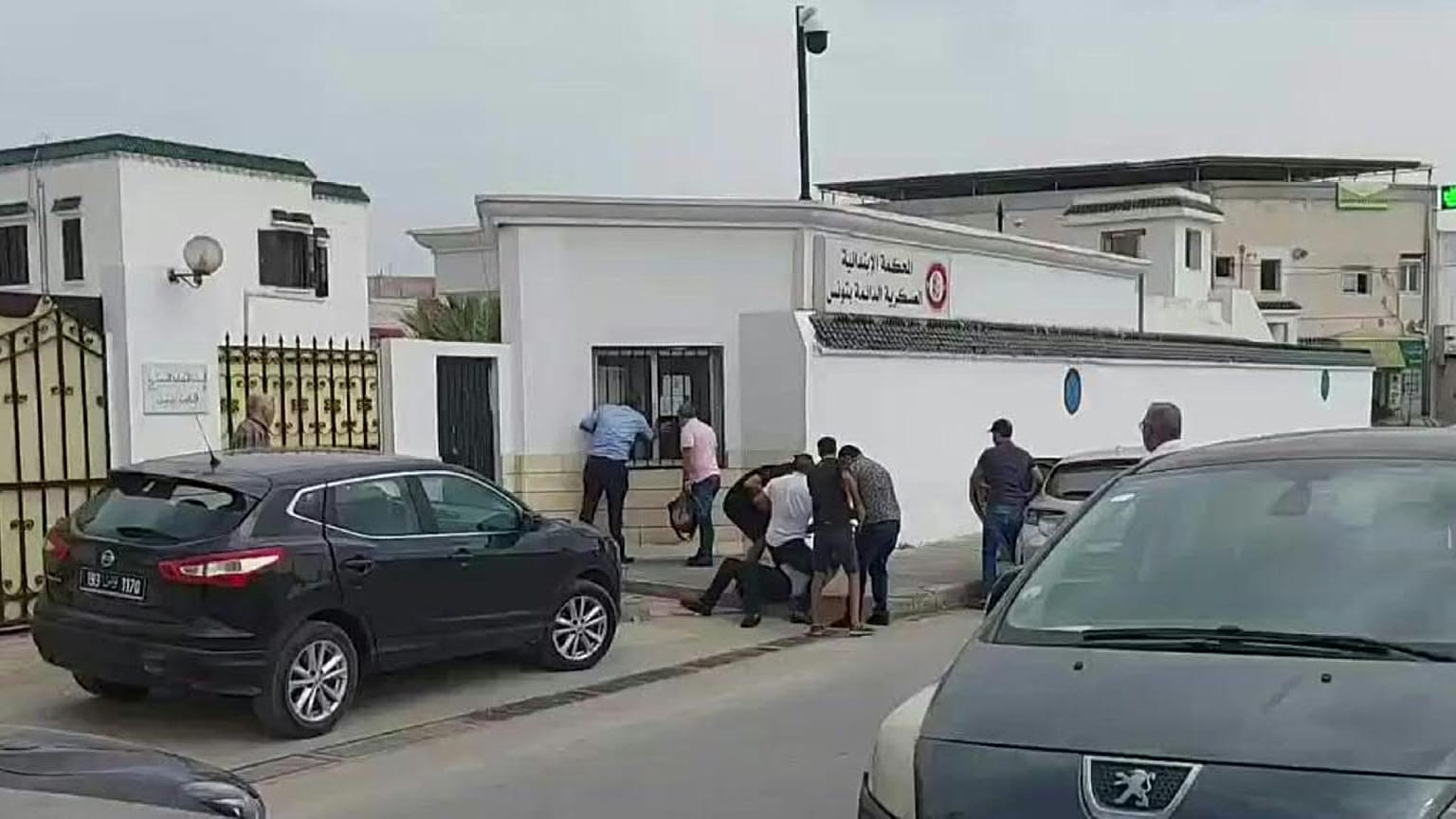 لحظة نوقيف مخلوف