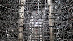 Нотр-Дам начнут реставрировать предстоящей зимой 
