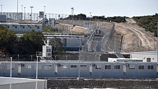 Image du nouveau camp pour demandeurs d'asile situé sur l'île grecque de Samos, le 18 septembre 2021