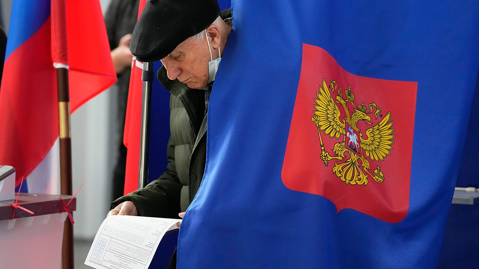 В России проходят выборы в Госдуму. 