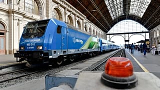 A Connecting Europe Express a Keleti pályaudvaron 