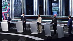 Στις κάλπες οι Καναδοί 