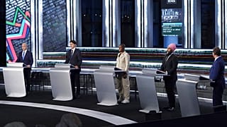 Στις κάλπες οι Καναδοί 
