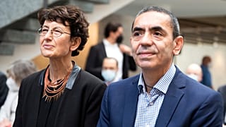 Bilim insanları Uğur Şahin, Özlem Türeci