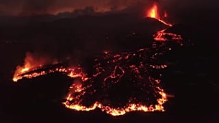 Imágenes del volcán de Cumbre Vieja proporcionadas por el Instituto Geológico y Minero de España