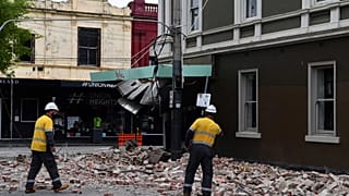 Melbourne yakınlarındaki depremde birçok bina hasar gördü