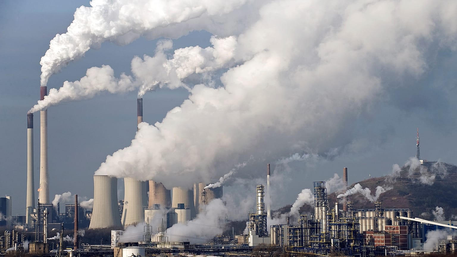 2009 file photo of a coal burning power plant in Gelsenkirchen, Germany