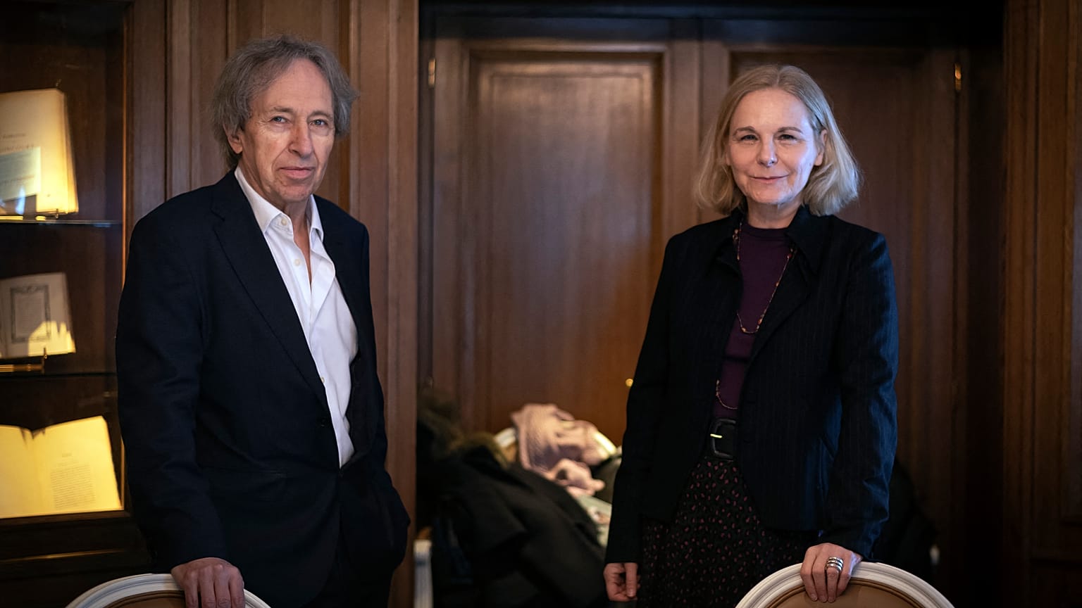 Camille Laurens (R) with Pascal Bruckner pose before a Goncourt literacy price judges meeting at the Drouant restaurant in Paris, March 2020