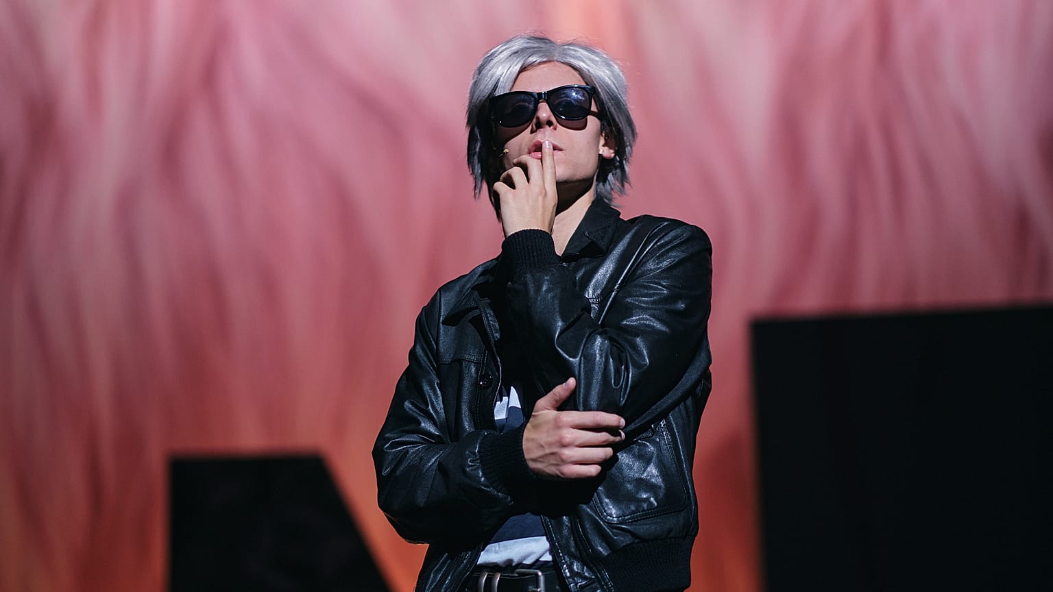 Európai turnéra indul a Warhol-musical