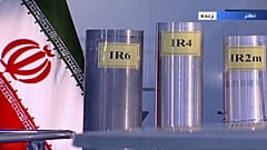 Στιγμιότυπο από τηλεοπτική μετάδοση της ιρανικής τηλεόρασης το 2018 όπου βλέπουμε συσκευές φυγοκέντρησης σε εργοστάσιο εμπλουτισμού ουρανίου