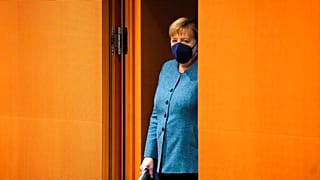 Arrivée d'Angela Merkel à son dernier conseil des ministres avant les élections fédérales, Berlin, 22 septembre 2021