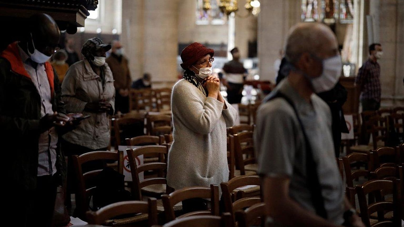 Kilise dua eden Katolikler